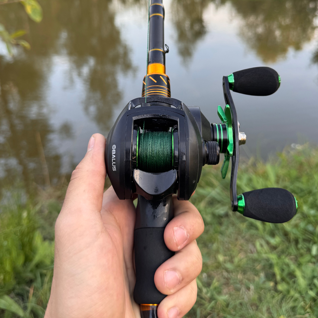 Obalus Baitcast Reel